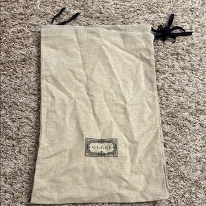 Authentic Gucci Dust Bags (Set of 4)
Gucci Beige Dust Bag